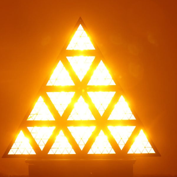 antique-triangle-led-special-effect-light-night-club-event-stage-lighting_4.jpg