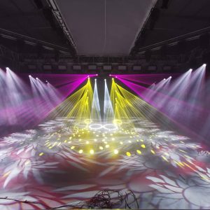 moving-head-stage-lights-350w-14gobos-14-colors-beam-spotlights-2-prisms-linear-zoom-dj-lights-with-frost-rainbow-wheel-strobe-effect-disco-lights-for-party-disco-ktv-bar-show_9.jpg